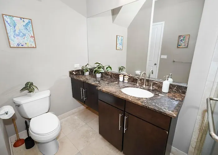 Huge 5br Heart Of Fulton Market Duplex Of Dreams Apartment