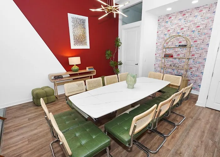 Huge 5br Heart Of Fulton Market Duplex Of Dreams