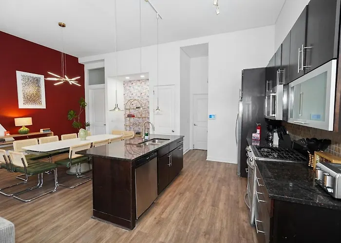 Huge 5br Heart Of Fulton Market Duplex Of Dreams *