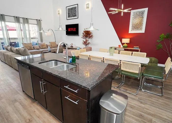 Huge 5br Heart Of Fulton Market Duplex Of Dreams Apartment
